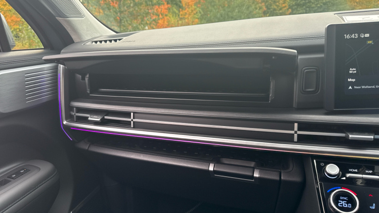 Hyundai SANTA FE 1.6 TGDi Hybrid Ultimate 5dr 4WD Auto Hybrid Estate